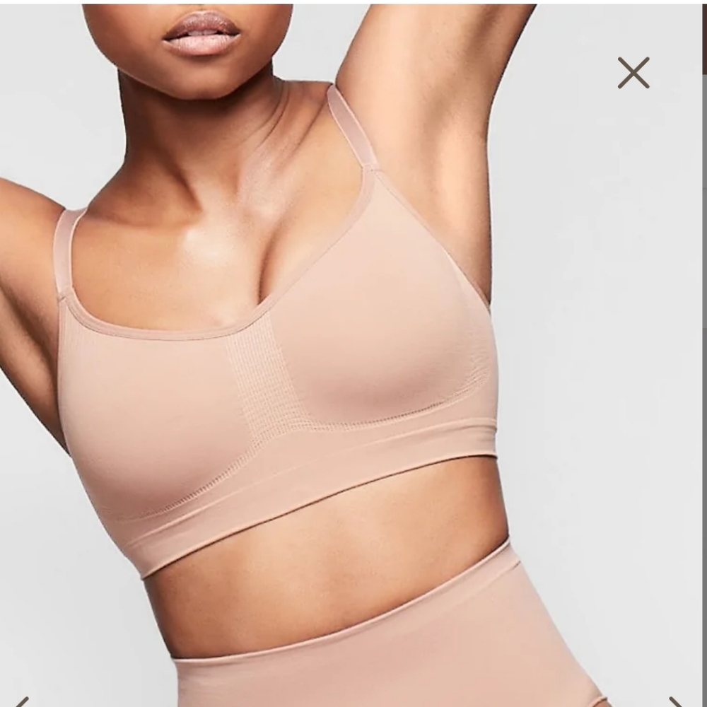 SKIMS Scultping Bralette